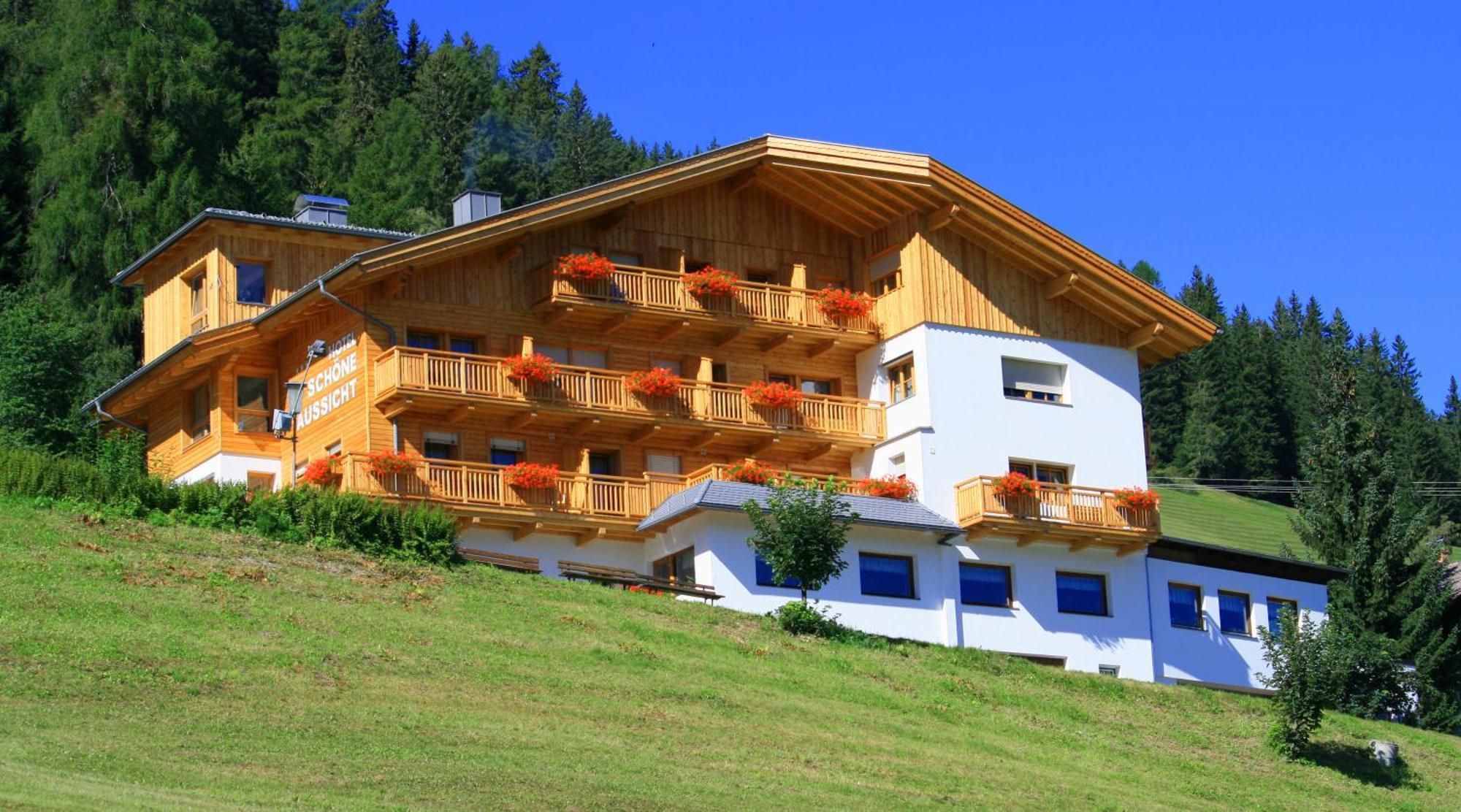 Hotel Schoene Aussicht Kartitsch Exterior photo